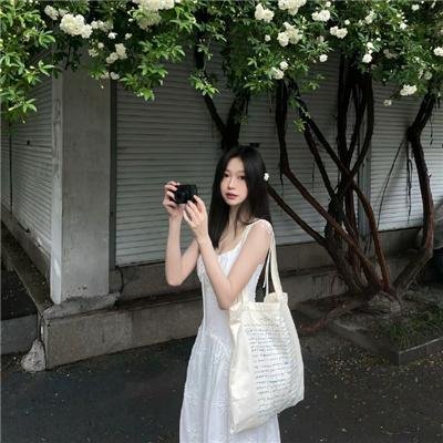 父土 海报